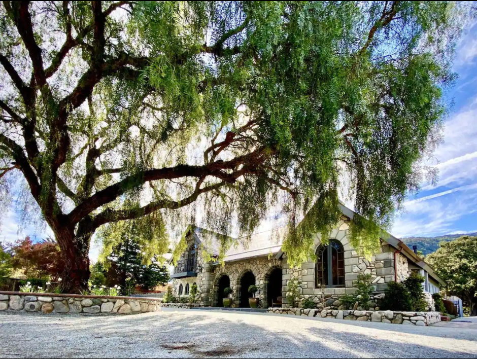 The Wedding Website of Jordyn Heidrich and Briana Benedict