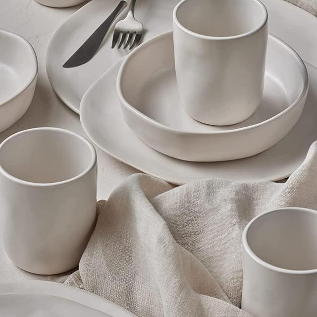 Stone by Mercer Project HEKONDA Stoneware 32-Piece Dinnerware Set, Beige