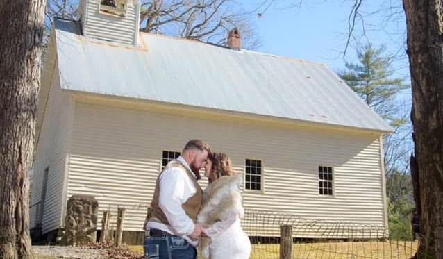 The Wedding Website of Alana Maliden and Wade Neal