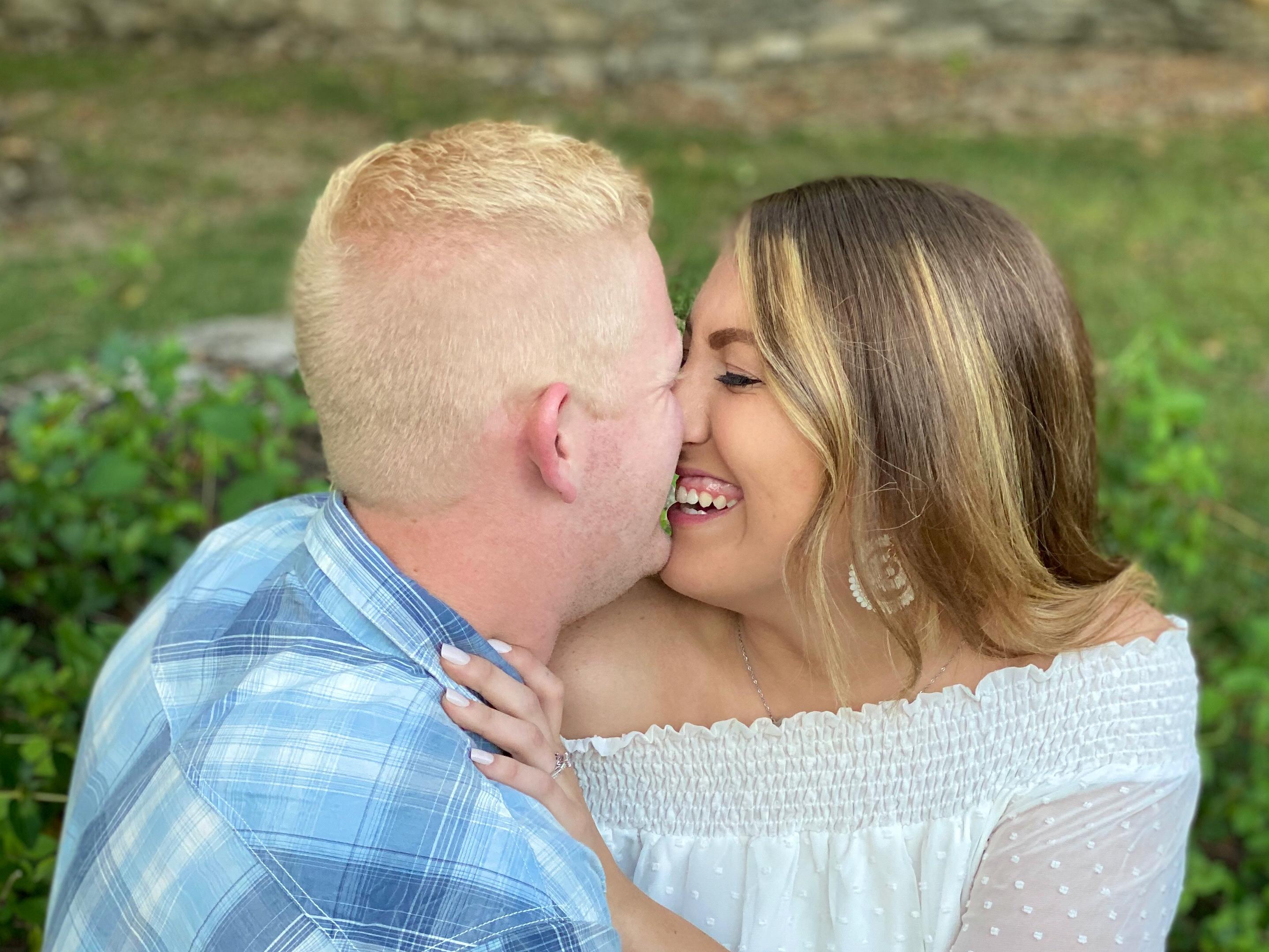 The Wedding Website of Trenton Taylor and Lauren Harris