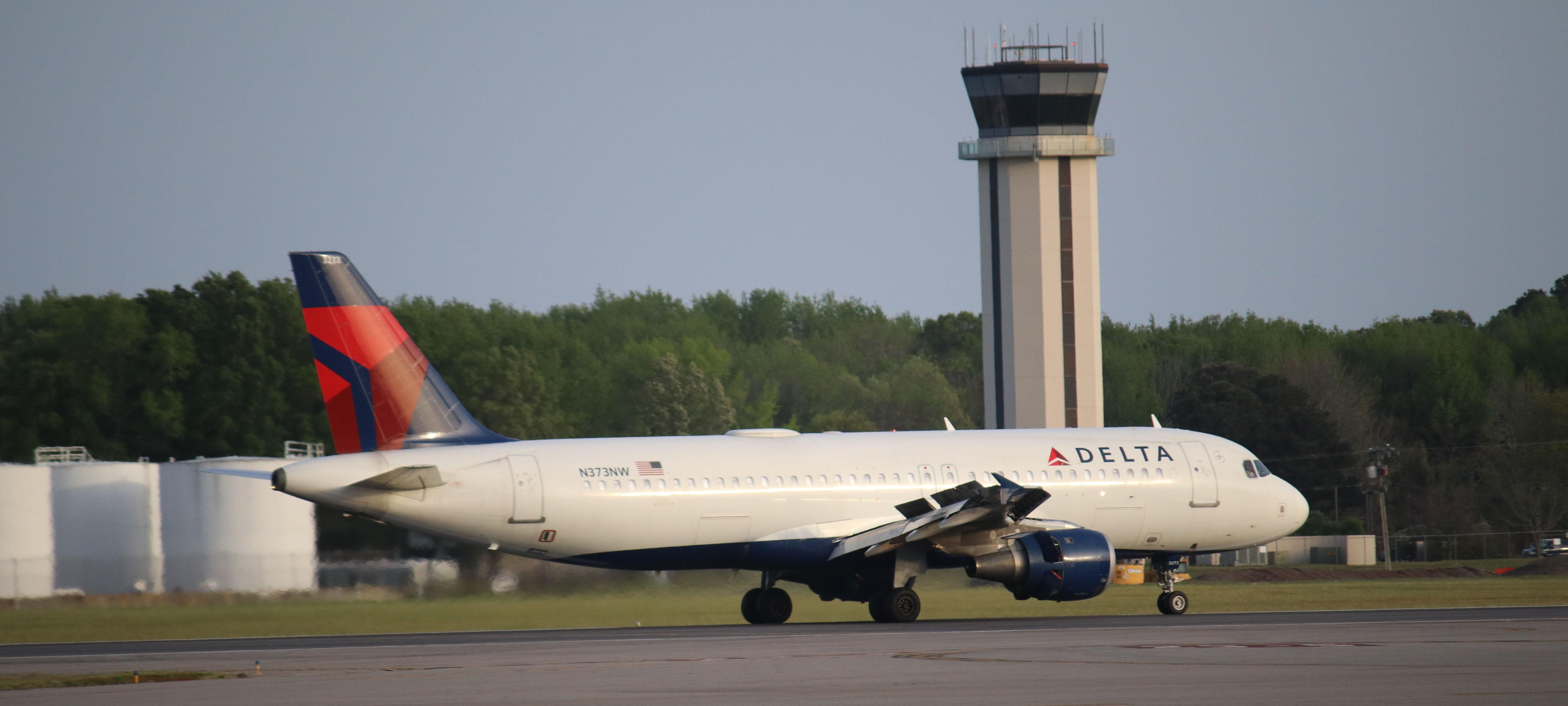 The Wedding Website of Lacey Bowen and Randell Bowen