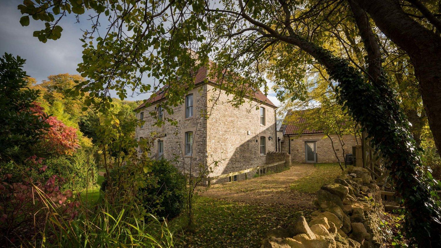 The Wedding Website of María Onieva Montalbán and Alice Parker-Clarke