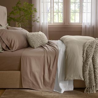 Signature Hemmed Organic Pillowcase, Set of 2