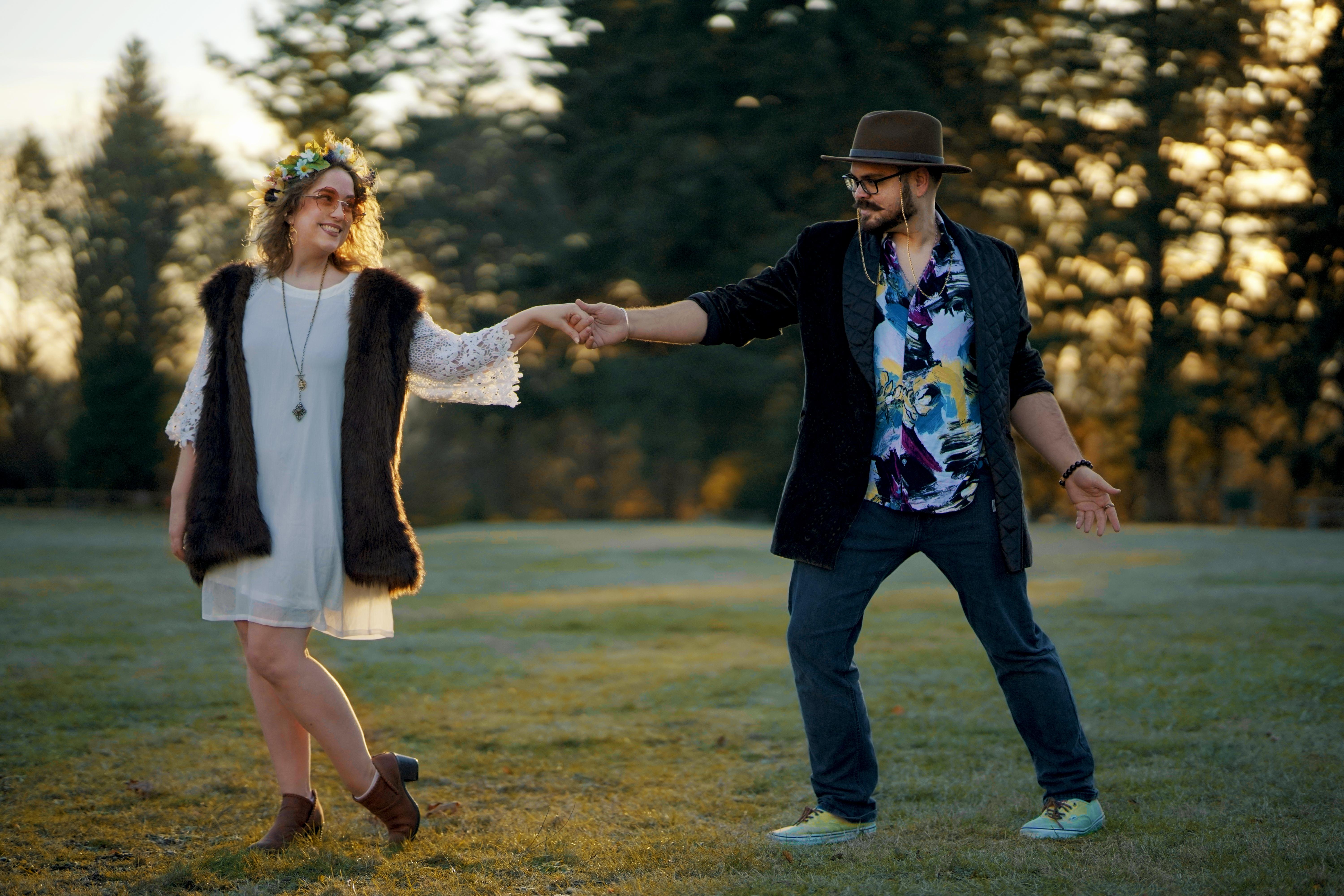 The Wedding Website of Lizzy Clements and Niko Johnson
