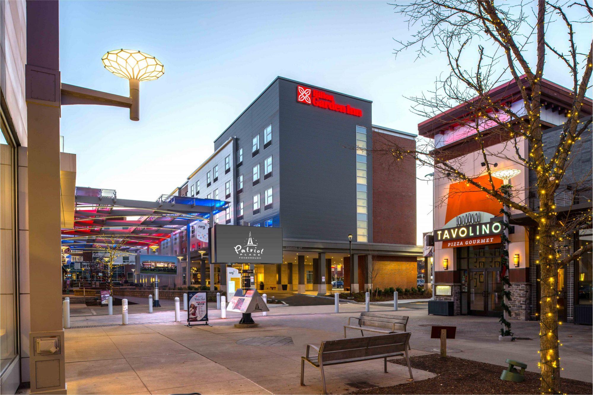 The Wedding Website of Bruce Soares and Bianca Borges