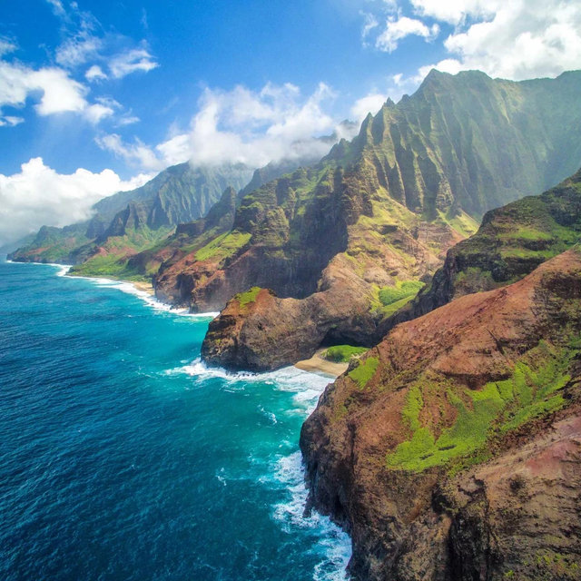 Honeymoon- Na Pali Coast Sail & Snorkel Cruise for Two