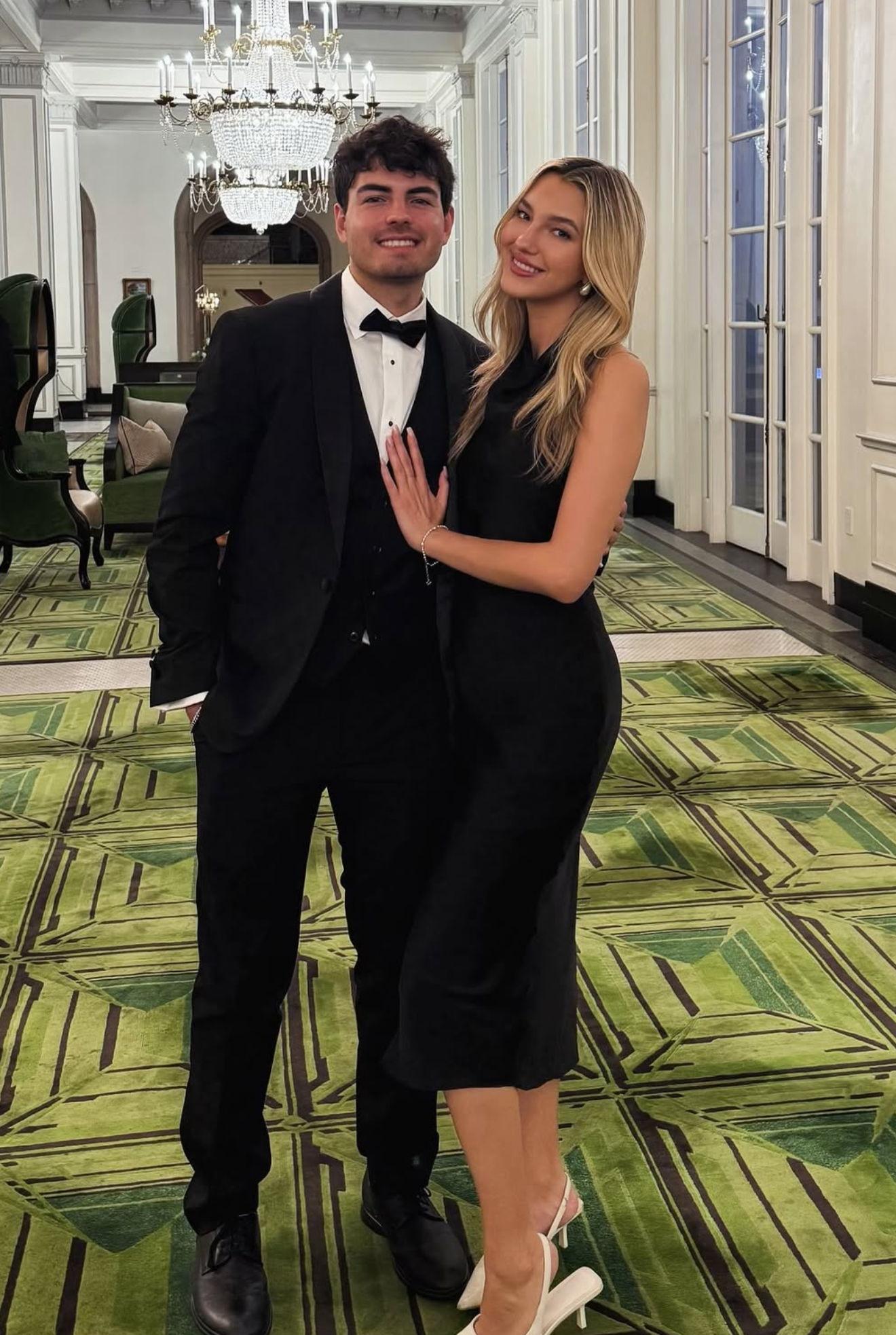 The Wedding Website of Jiselle Adams and Blake Treviño