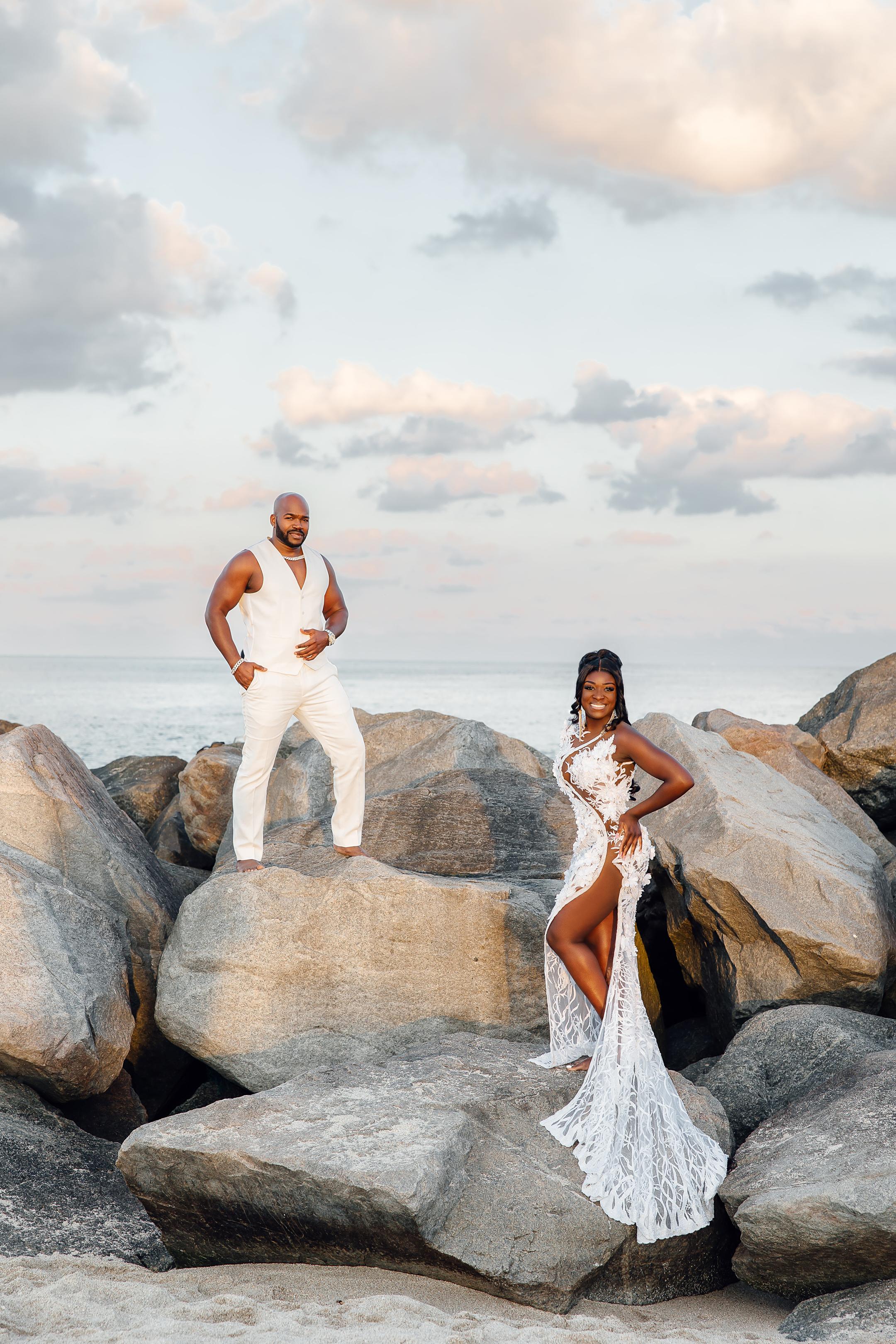 The Wedding Website of Lesley Cash and Bryant Adams