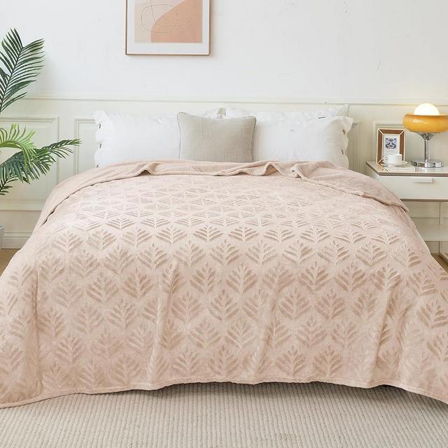 Exclusivo Mezcla Queen Size Fleece Blanket for Bed, Super Soft and Warm Camel Blankets for All Seasons, Plush Fuzzy and Thick Flannel Fleece Bed Blanket, 90x90 Inch