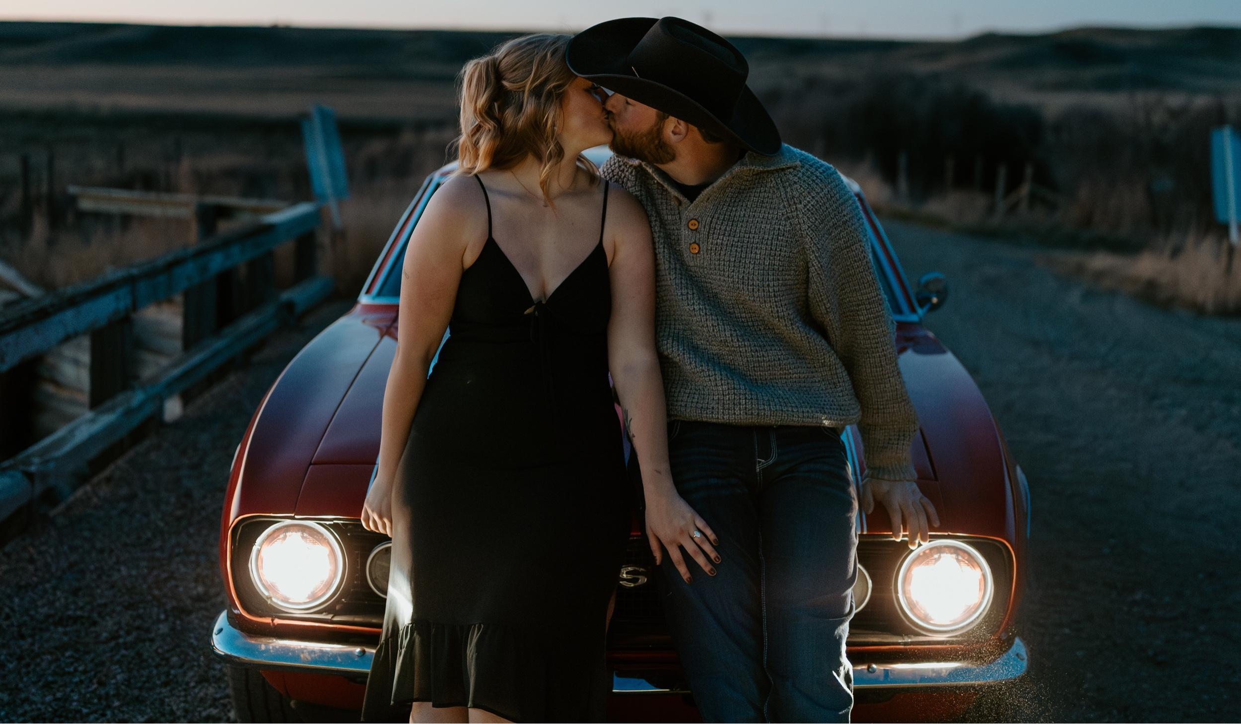 The Wedding Website of Taylor Doerksen and Walker Whitrow