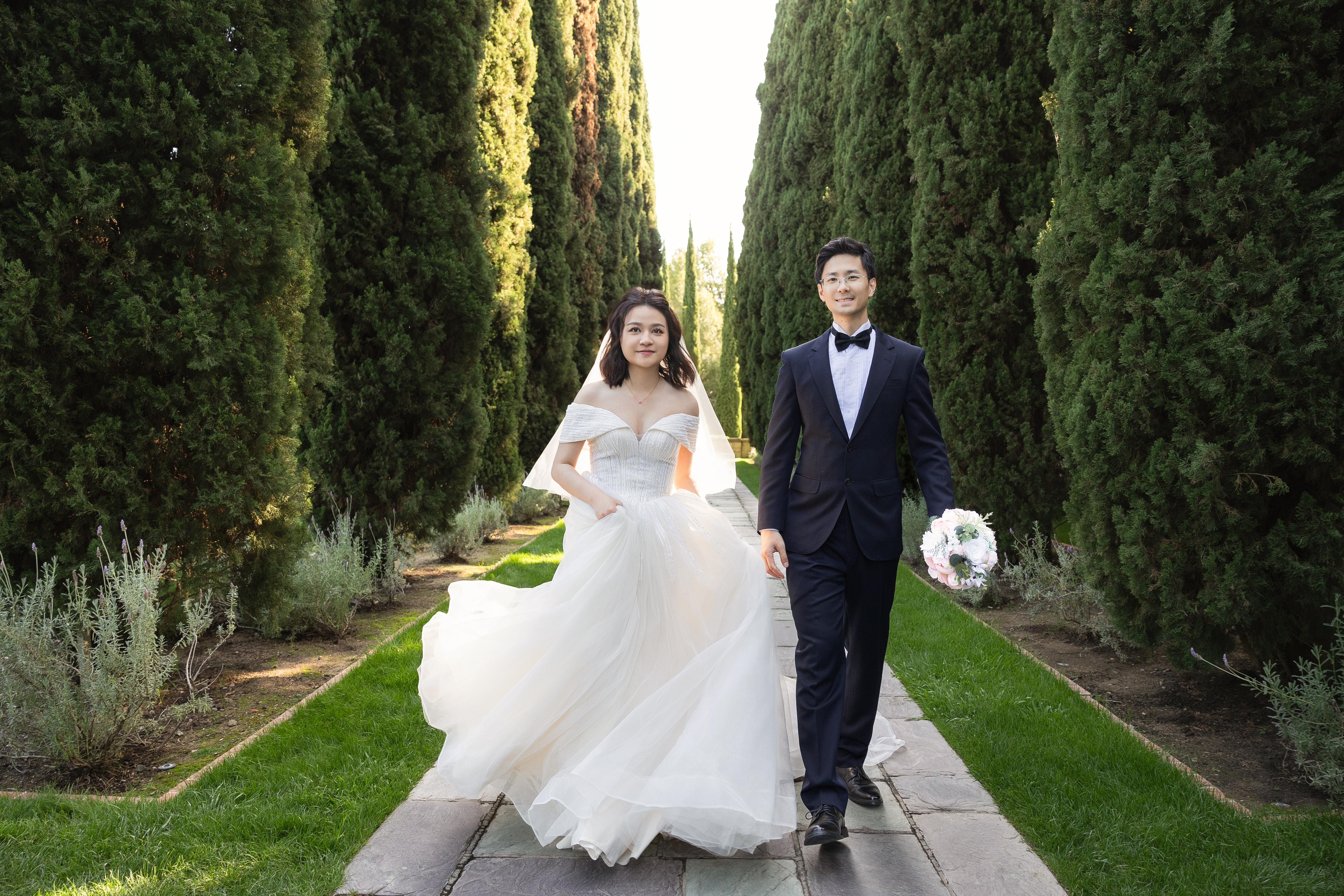 The Wedding Website of Evelyn Mai and Tony Qian
