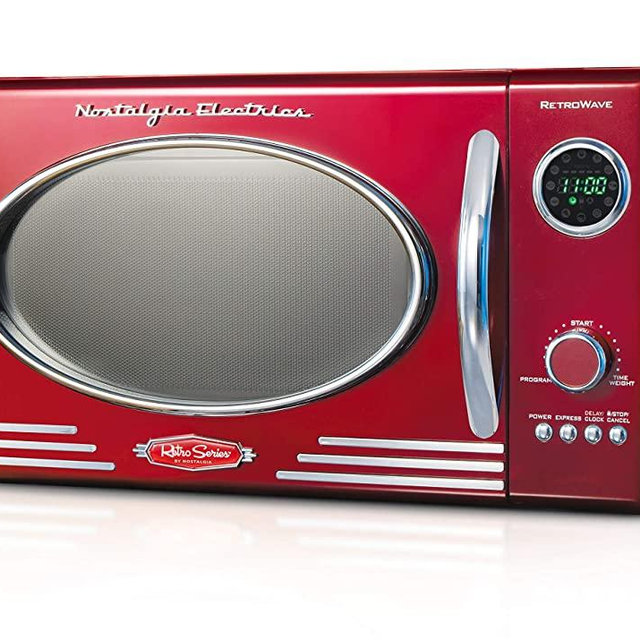 Nostalgia RMO4RR Retro Large 0.9 cu ft, 800-Watt Countertop Microwave Oven, 12 Pre-Programmed Cooking Settings, Digital Clock, Easy Clean Interior, Metallic Red