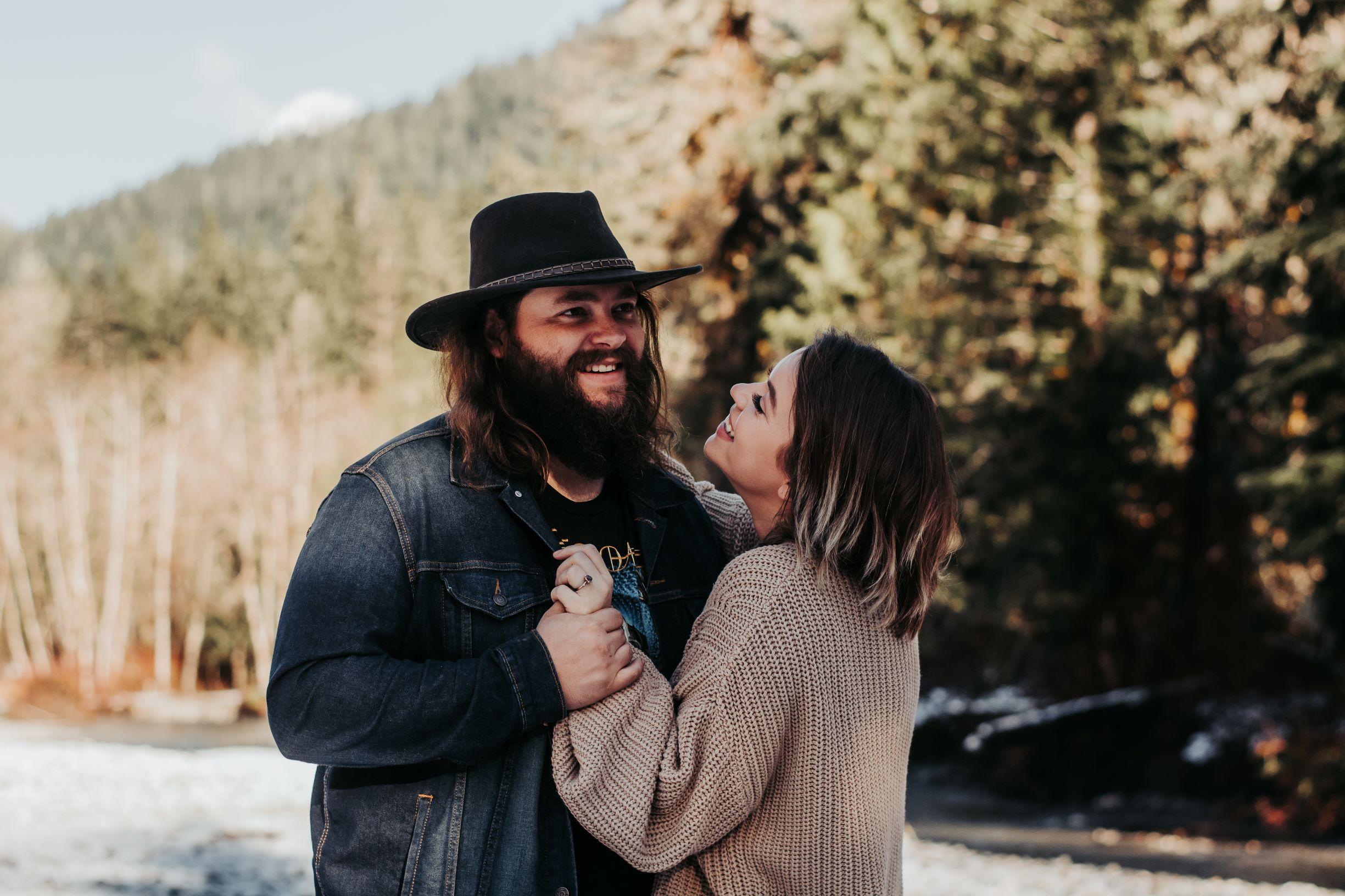 The Wedding Website of Hunter Venturo and Autumn Novak
