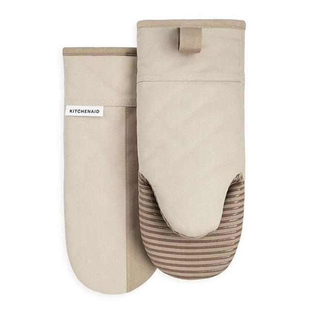 KitchenAid Kitchen Aid Beacon Oven Mitt Set, 5.75"x13", Milkshake/Beige