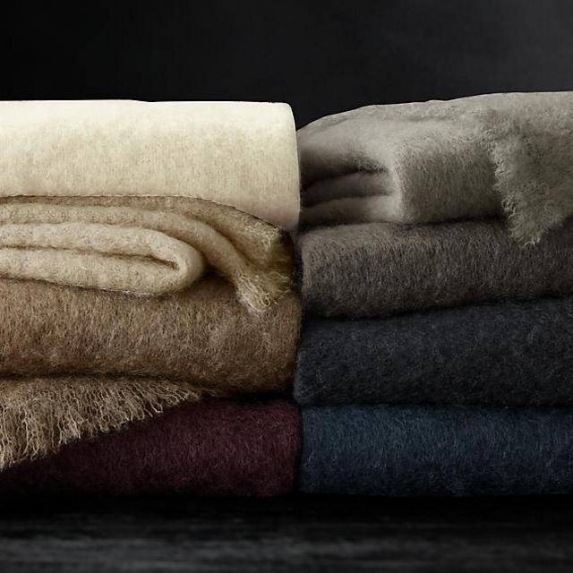 Brushed Mohair Oversized Bed Throw - in DUNE