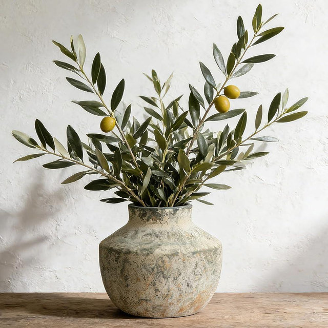 ELYSIIRENA Ceramic Vase, 5.5 Inch Pottery Farmhouse Rustic Vase, Handcrafted Weathered Vases, Small Flower Vase for Home Decor, Living Room, Table, Shelf, Mantel, Neutral