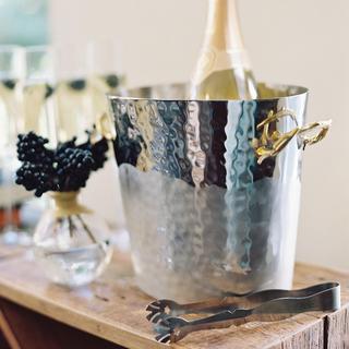 Leaf Design Tone Wine Bucket