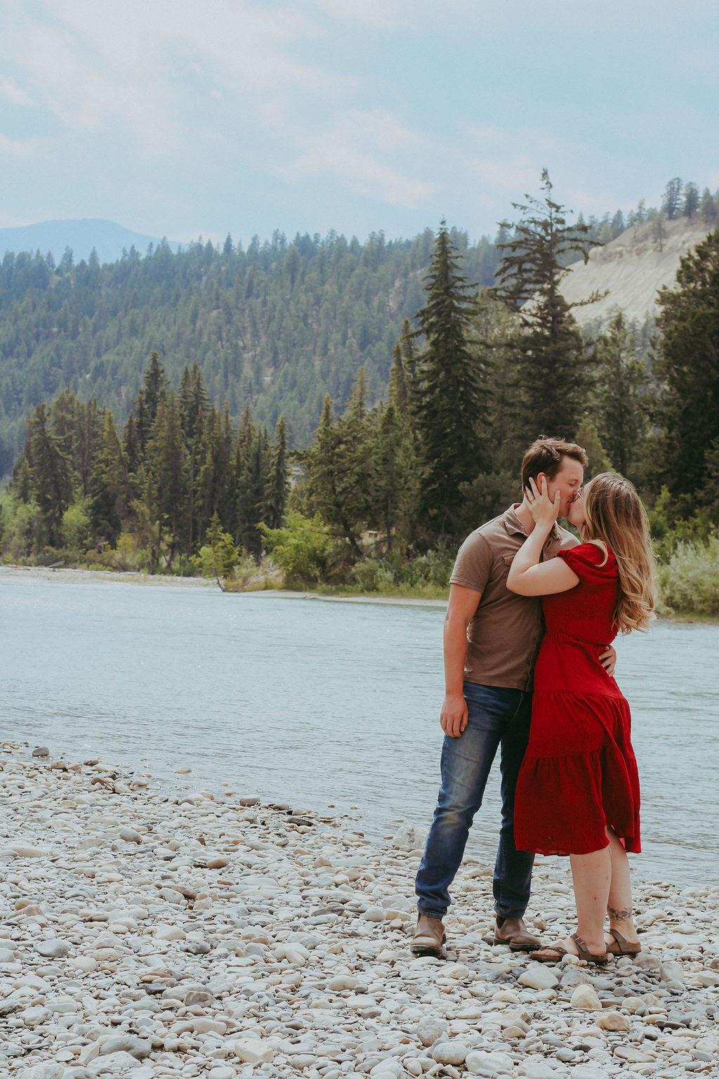 The Wedding Website of Logan Sonnenberg and Leanne Boudreau