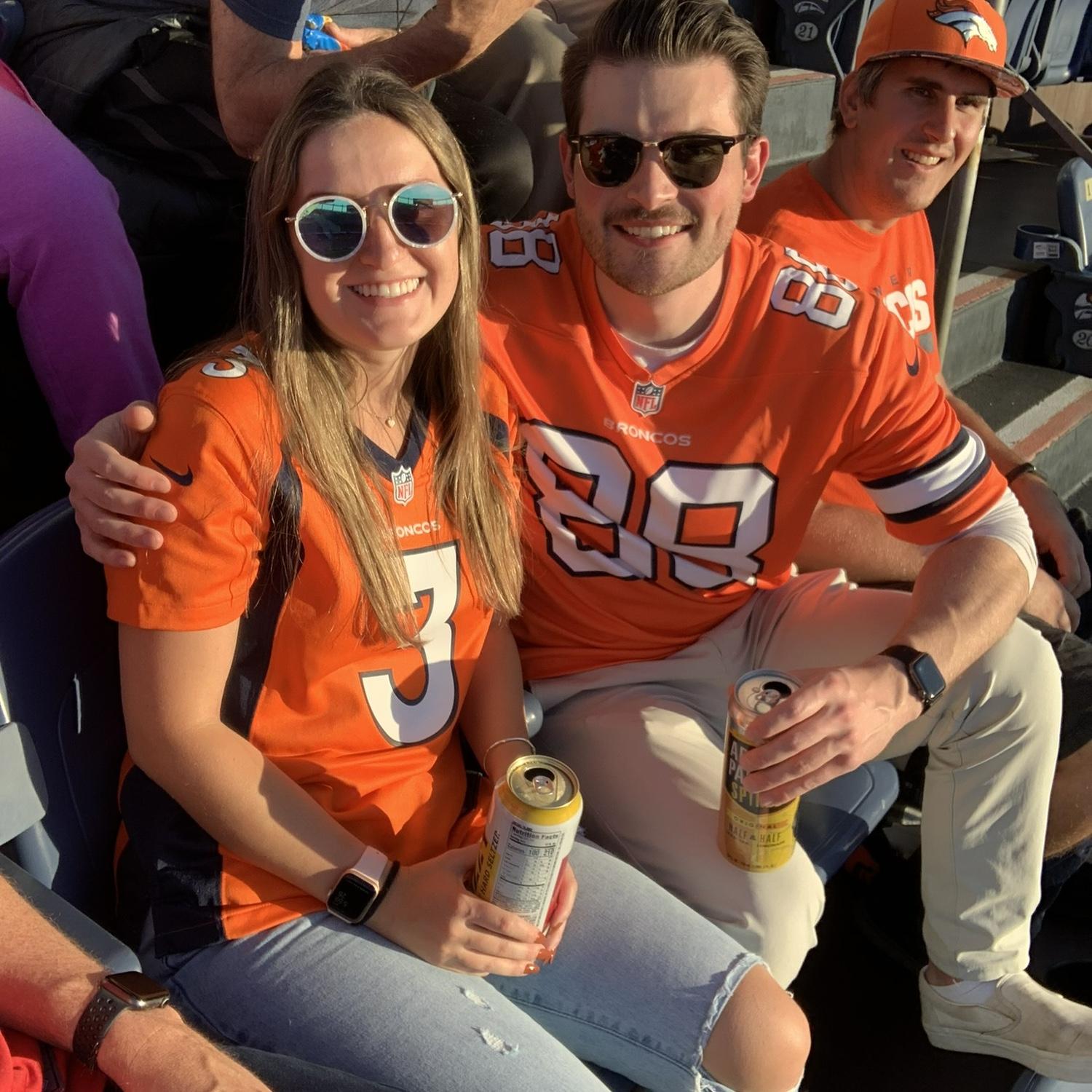 Broncos vs 49ers game with the Reynolds cousins! September 2022