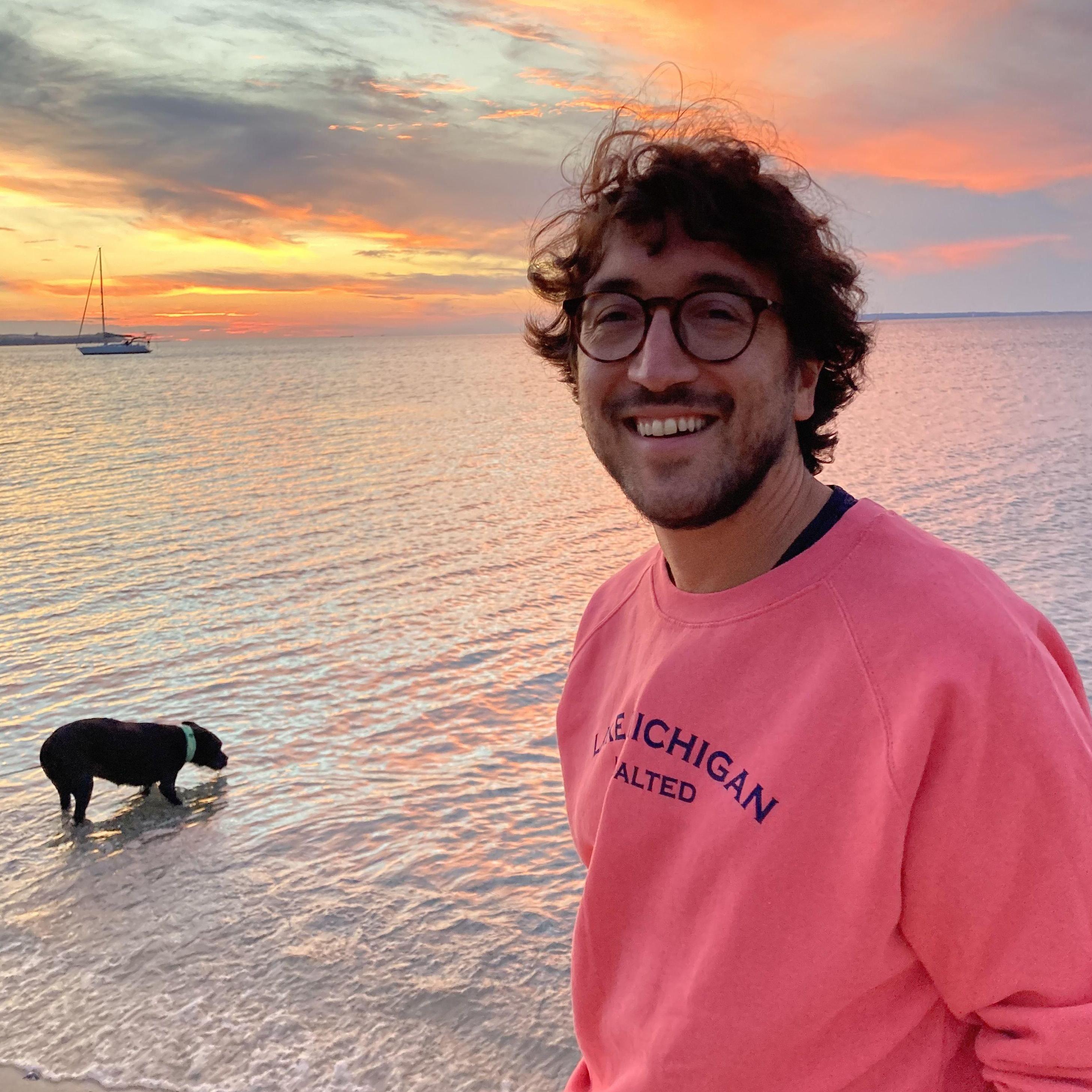 The famous "Lake Michigan: Unsalted" sweatshirt
La famosa felpa "Lake Michigan: Senza sale"