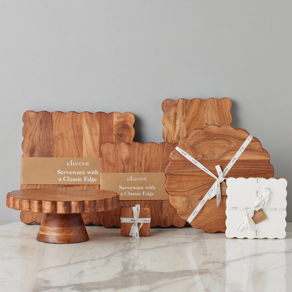 EtuHome Scalloped Square Cutting Board