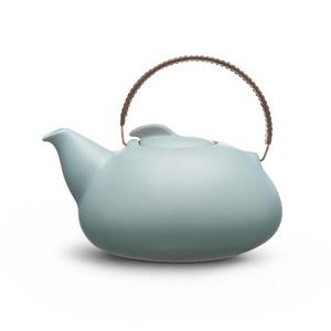 Large Teapot - WHITE
