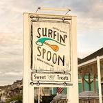 Surfin' Spoon Frozen Yogurt Bar