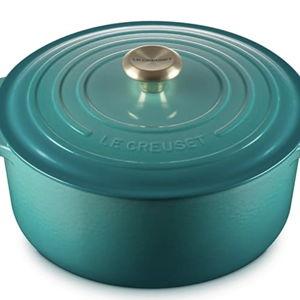Le Creuset Enameled Cast Iron Signature Round Dutch Oven, 7.25 qt., Riviera