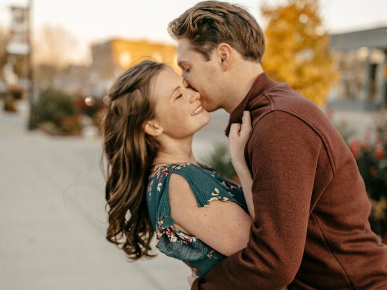 The Wedding Website of Scarlet Jessen and Adam Denton