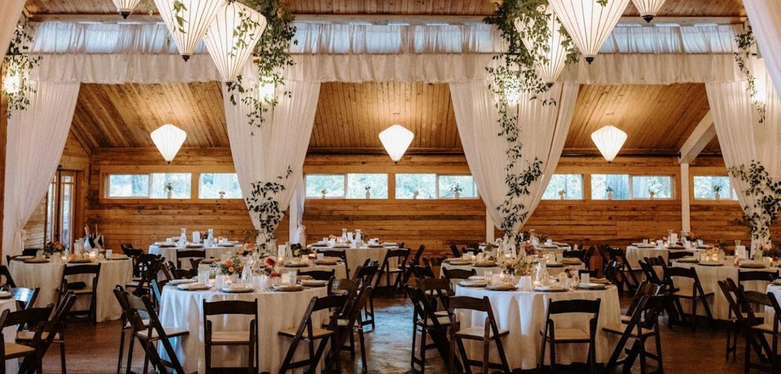 The Wedding Website of Zoe Woltjer and Elijah Boysen