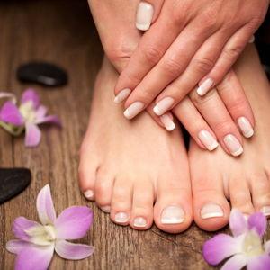 Honeymoon - Manicure/Pedicure