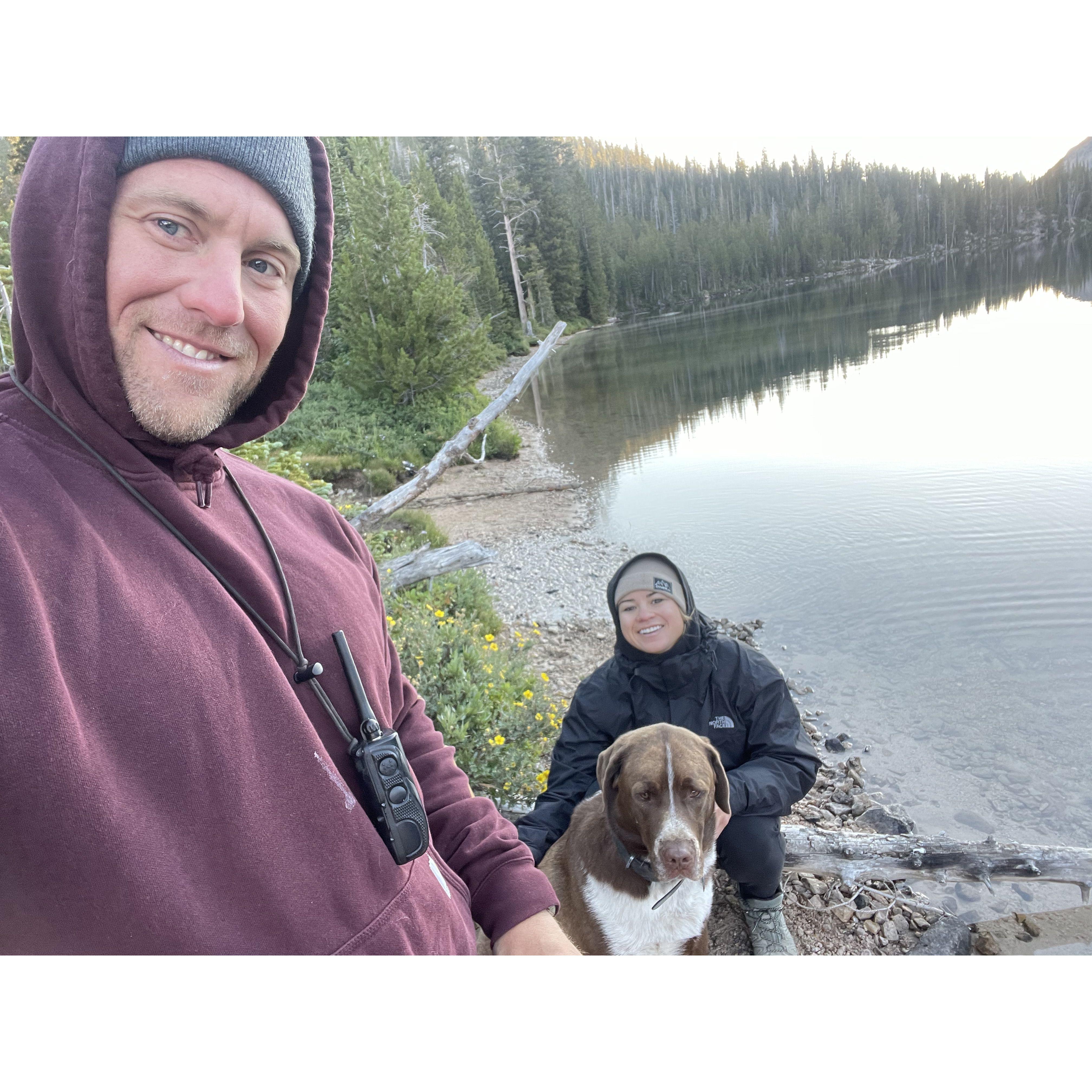Cold and crisp alpine lake morning