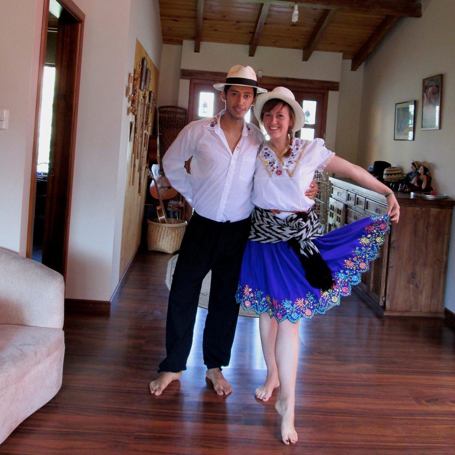 2014: We learned "La Chola Cuencana," a traditional song and dance typical from Cuenca, before Javi moved to Germany. // Aprendimos "La Chola Cuencana" antes de que Javi se mudó a Alemania.