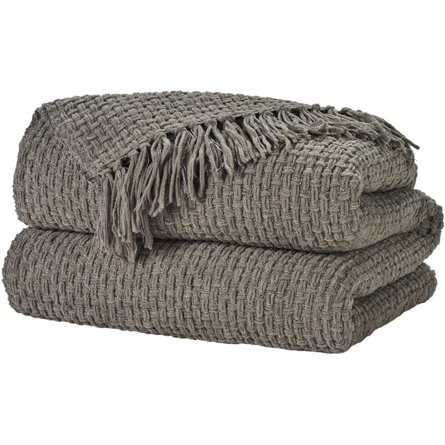 Mina Victory Lifestyle Woven Chenille Oversized Indoor Throw Blanket 70" x 103" Gray
