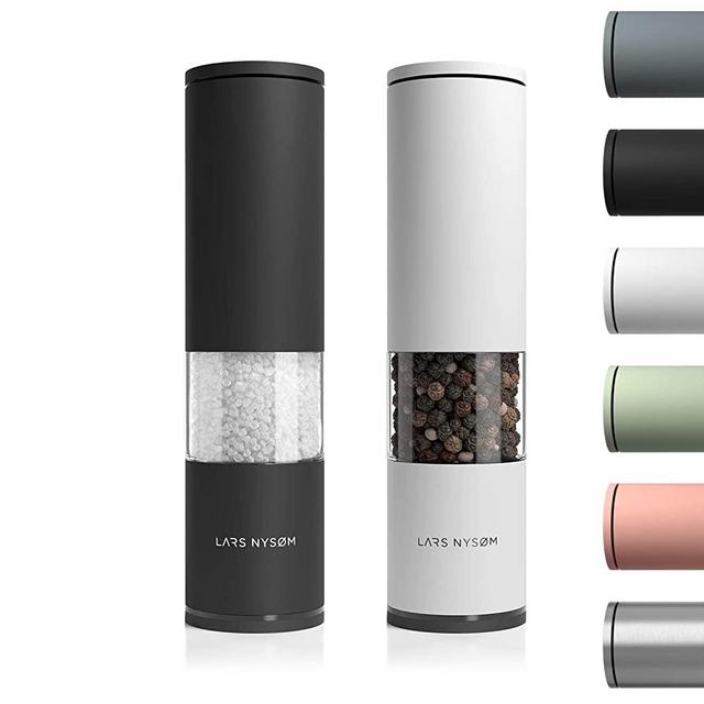 LARS NYSØM Salt and Pepper Mills Set Stainless Steel with Adjustable Ceramic Grinder 2 pieces I Design Spice Mills Set Manual (Set of 2, Black&White)