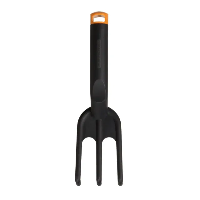 Fiskars Lightweight Plant Cultivator Garden Tool