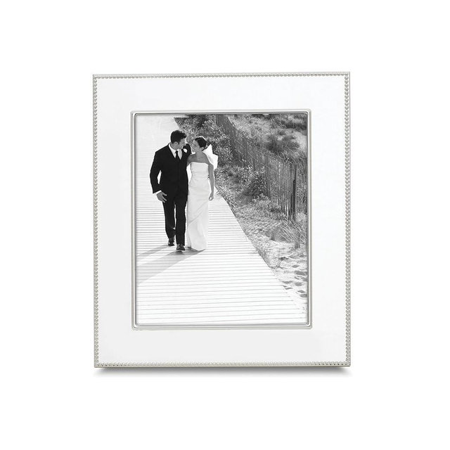 Reed & Barton Reed and Barton Lyndon Silverplate 8" X 10" Photo Frame, 3.55 LB, Metallic