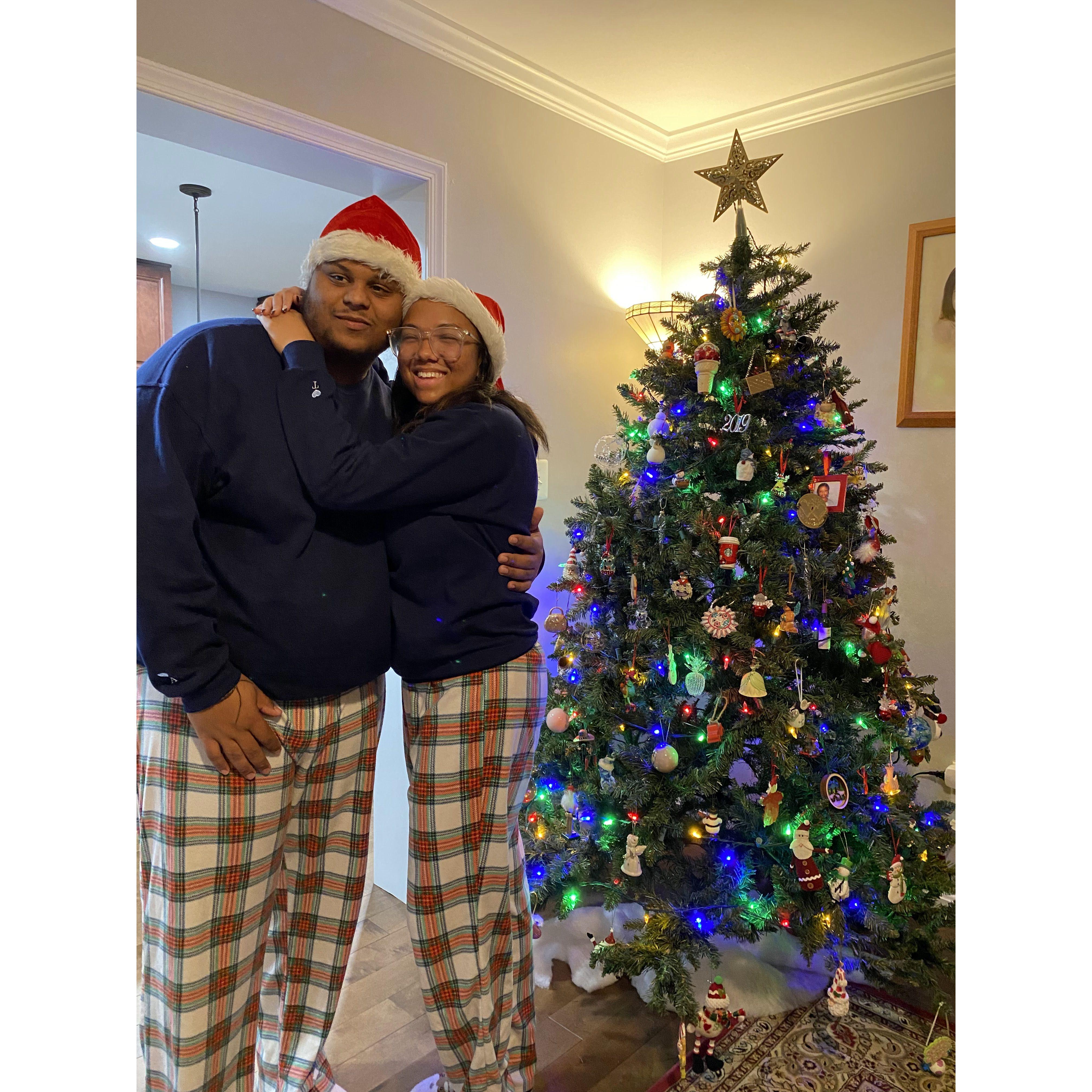 11/25/2023: Thomas and Ariana spending their first holiday season together with family