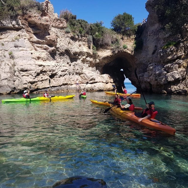 Kayaking in Sorrento