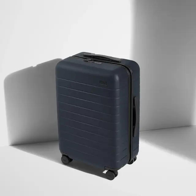 Away Bigger Carry-On (Navy)
