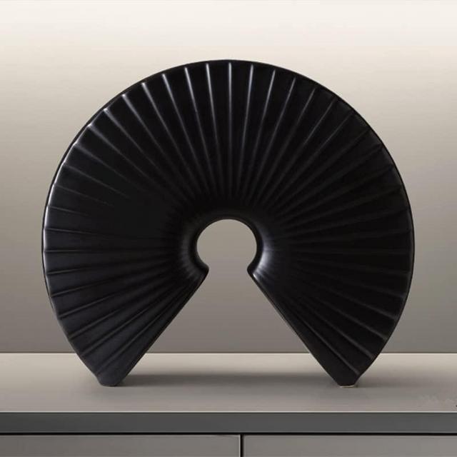 CESTATIVO Ceramic Statue for Home Decor, Modern Sculpture Ornament Table Decorations for Living Room Dining Room Office Centerpiece (Black, Small)