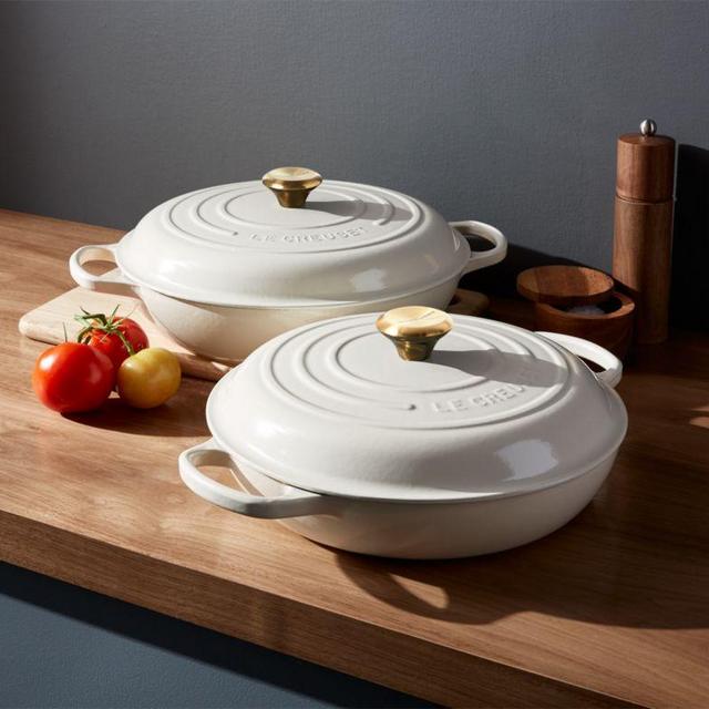 Le Creuset ® Signature Cream Everyday Pans
