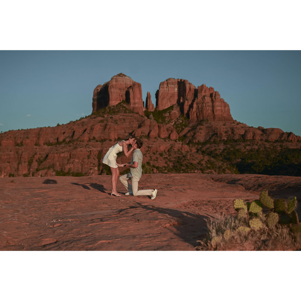 Madison Warren and John Holt's Wedding Website