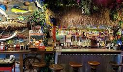 Mountain Munchies Tiki Bar Estes Park