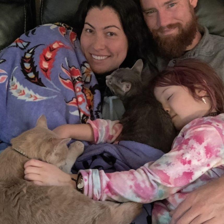 Cuddle party in Texas with the Berger's and Countryman's