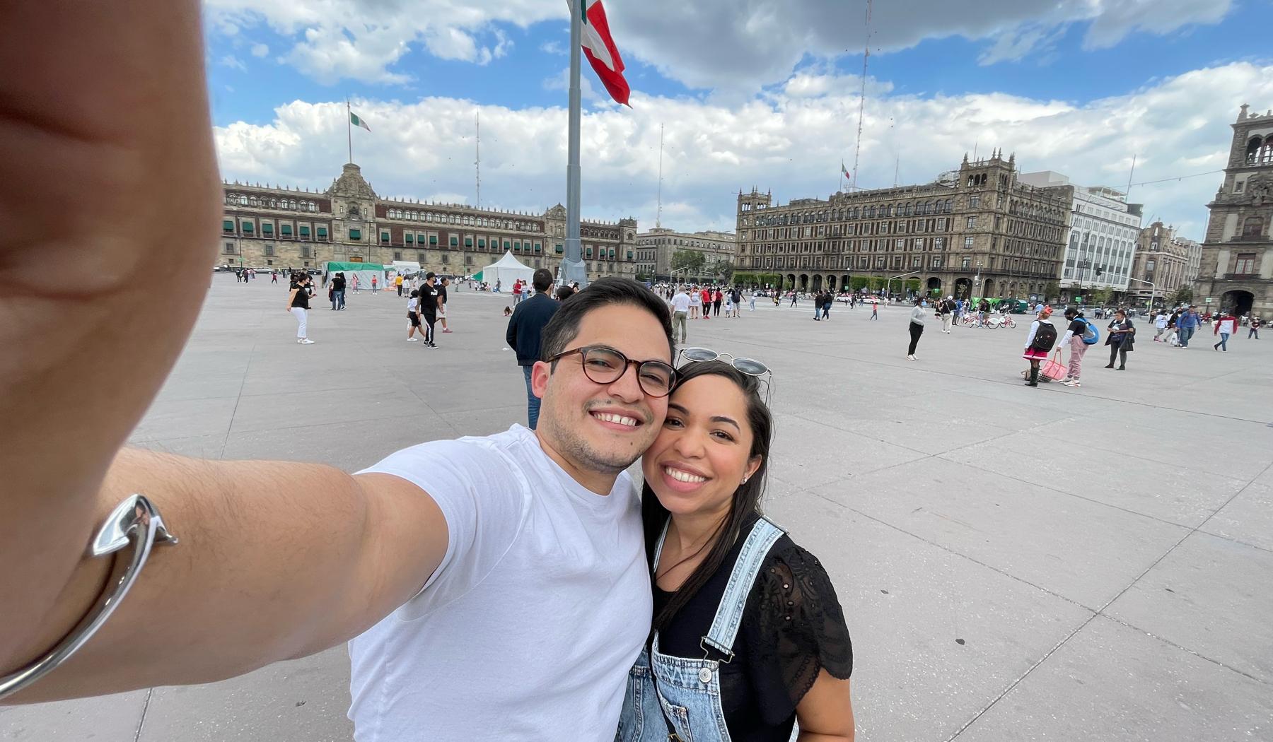 The Wedding Website of Larissa Sánchez Domínguez and Iván Salinas Amaral