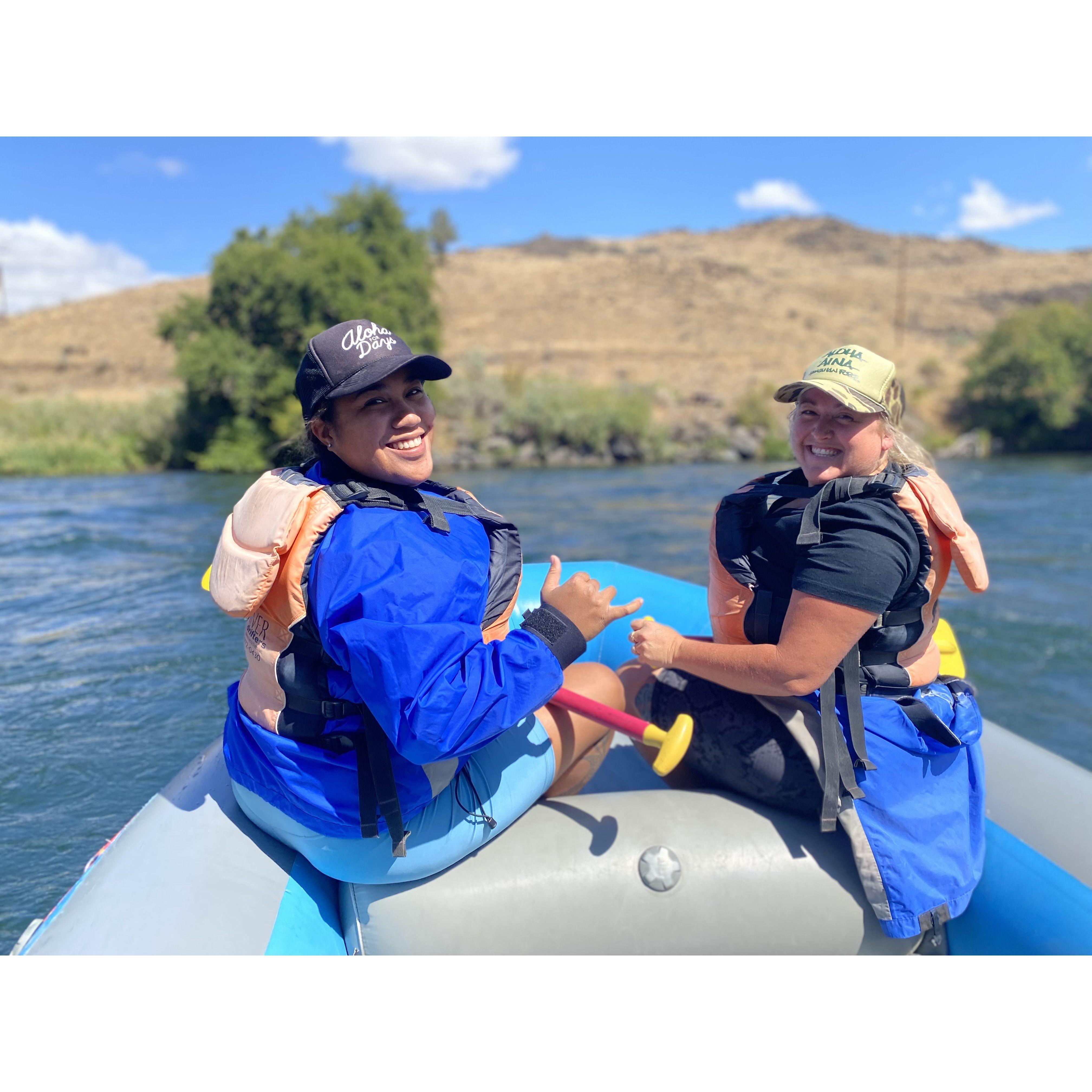 White water rafting down the Deschutes River, Oregon