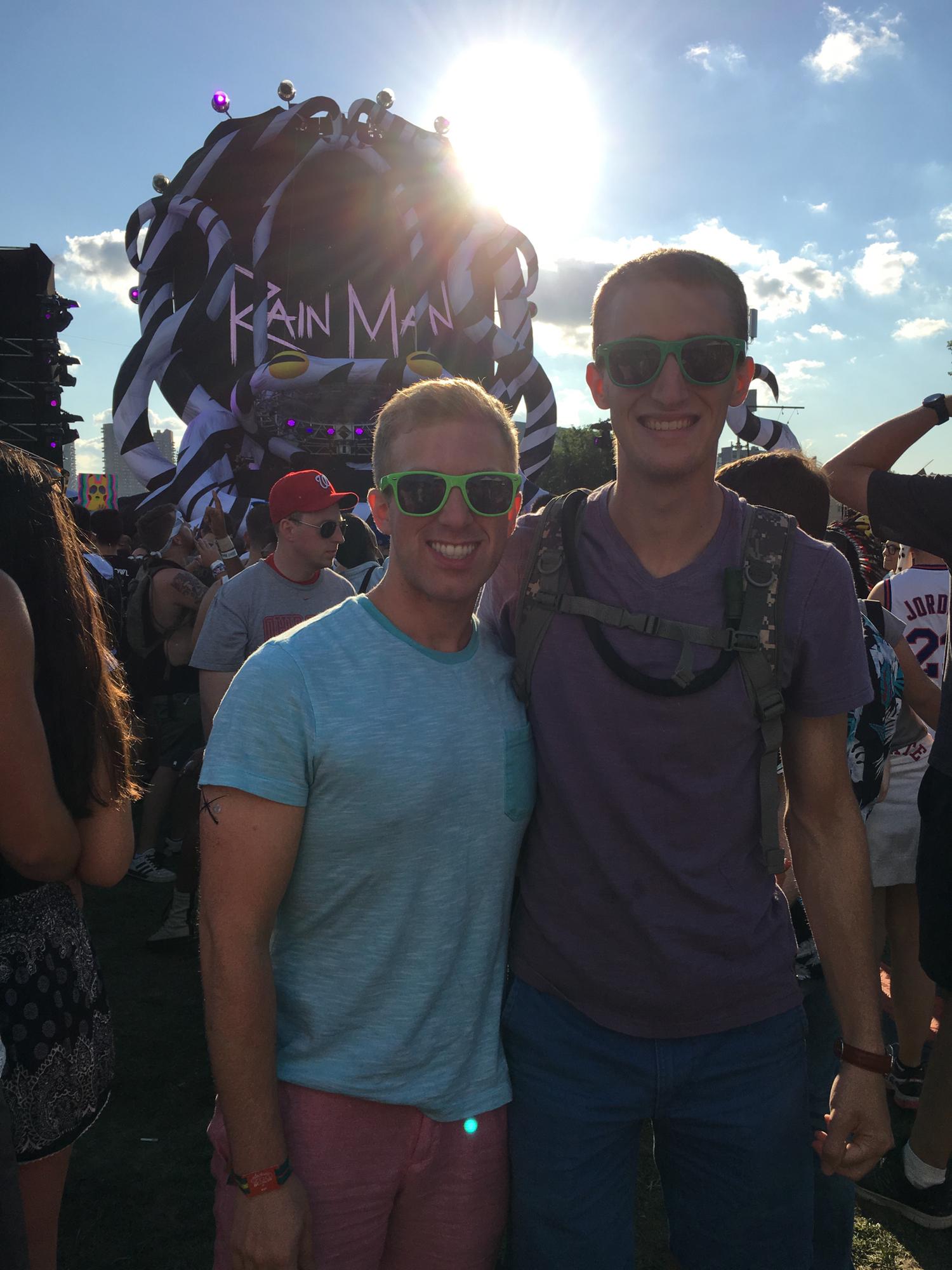 Ezoo