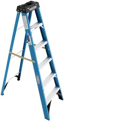 Werner FS100 Fiberglass 6-ft Type 1- 250-lb Capacity Step Ladder