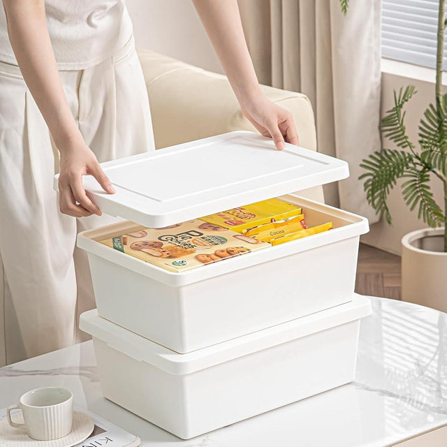 Duufiell 15 Quart high-end White multifunction storage box with lid，Stackable Plastic Boxes，with handle,Garage storage，home storage,Waterproof and moisture-proof.（white，2L）